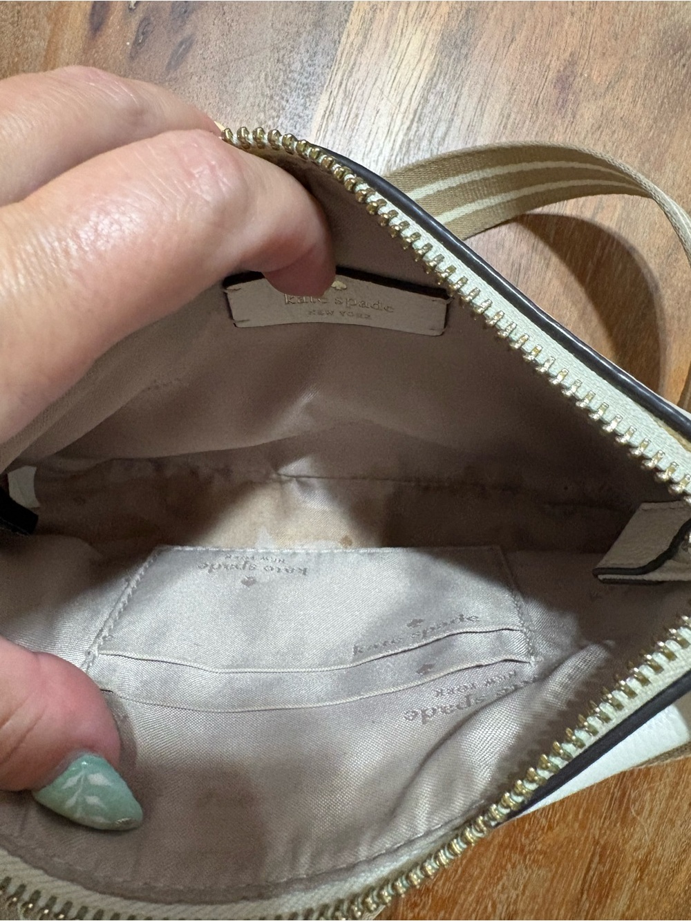 kate spade Cream Pebbled Leather Crossbody Bag with Gold Logo - Picture 6 of 6